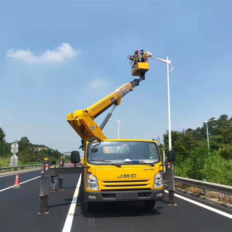 掌握大型高空车出租价格：详解市场行情与租赁技巧